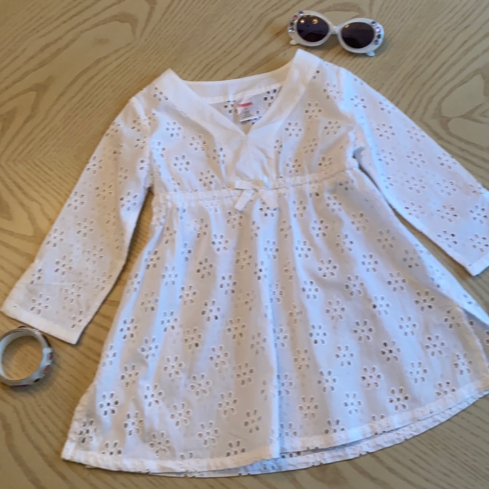 Gymboree size 3 girls white eyelet coverup